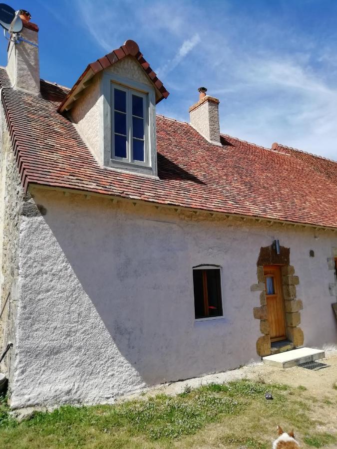 Chez Pastuso Bed & Breakfast Brigueil-le-Chantre Ngoại thất bức ảnh